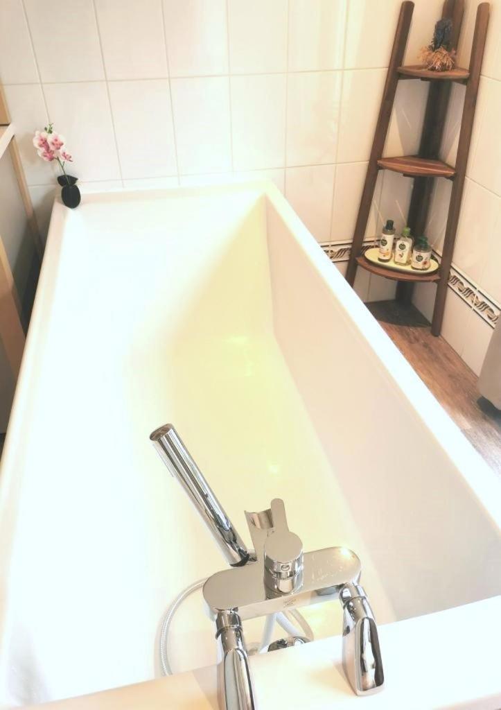 Villa Athena, Sejour Bien-Etre Et Ethique Meuvaines Ngoại thất bức ảnh